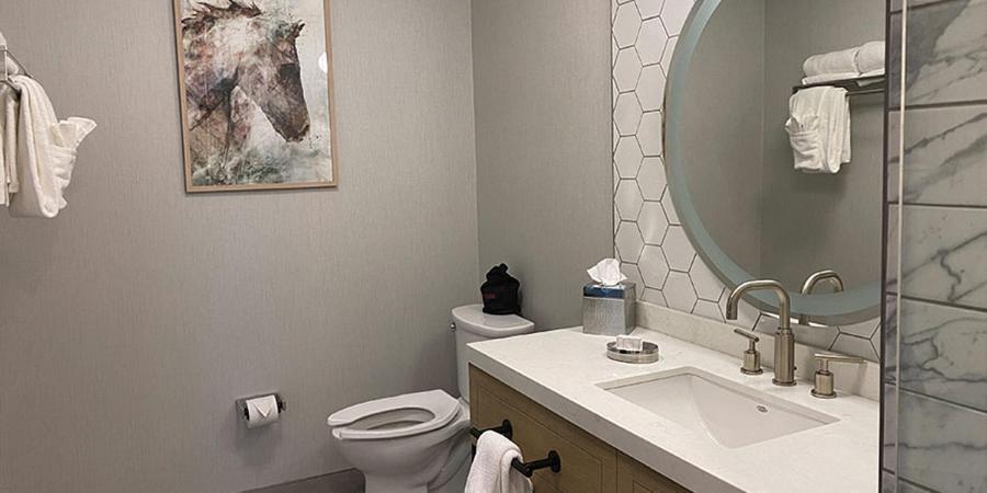 Hotel Racing Gaming & Oak Grove